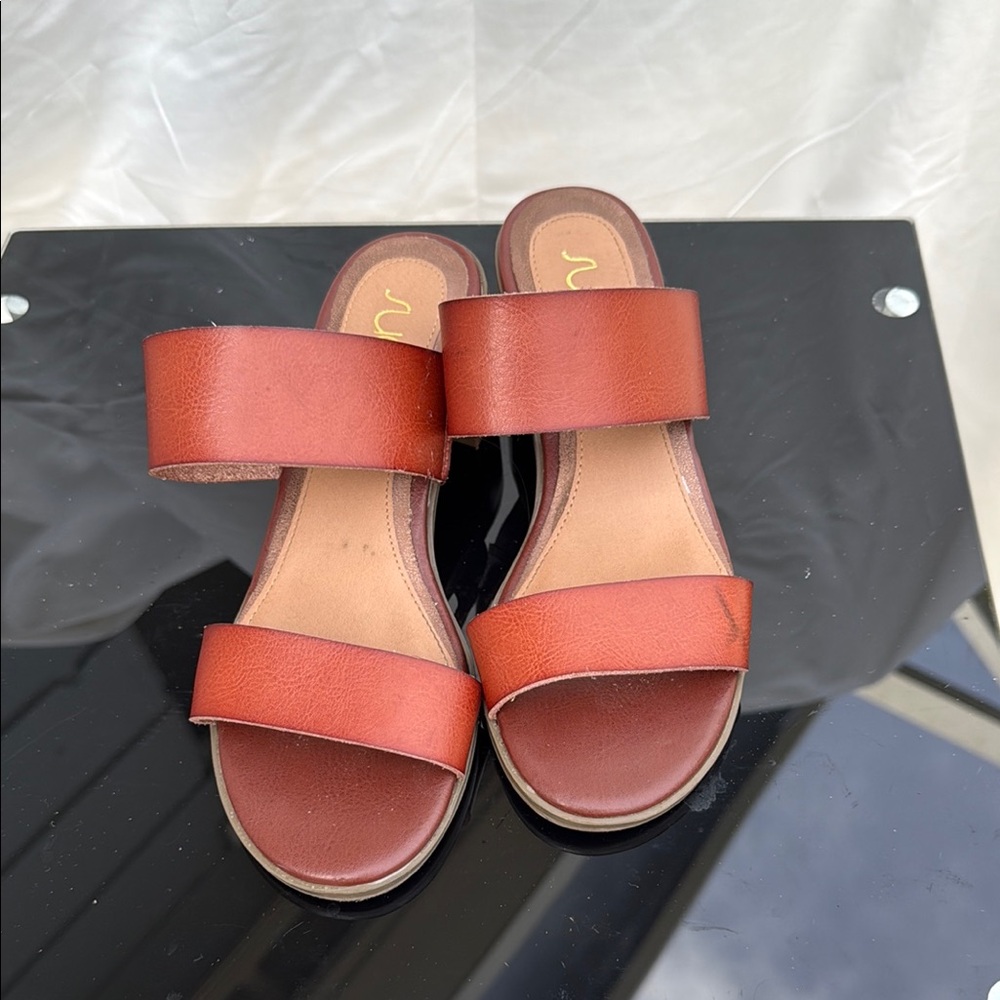 Sugar Brown Sandals Wide Strap Minimalist Design